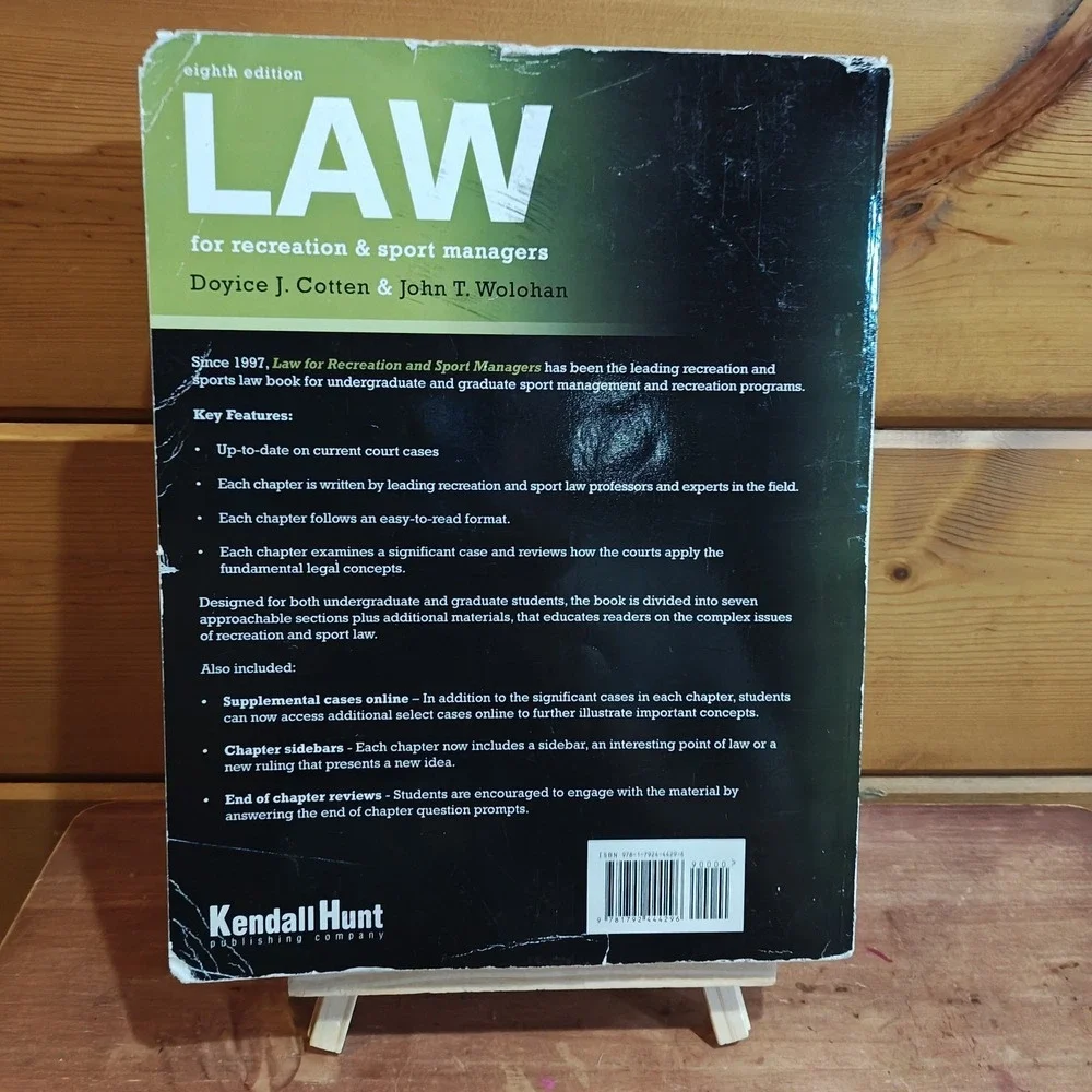 Law for Recreation and Sport Managers, John Wolohan 9781792444296 Both Codes Inc